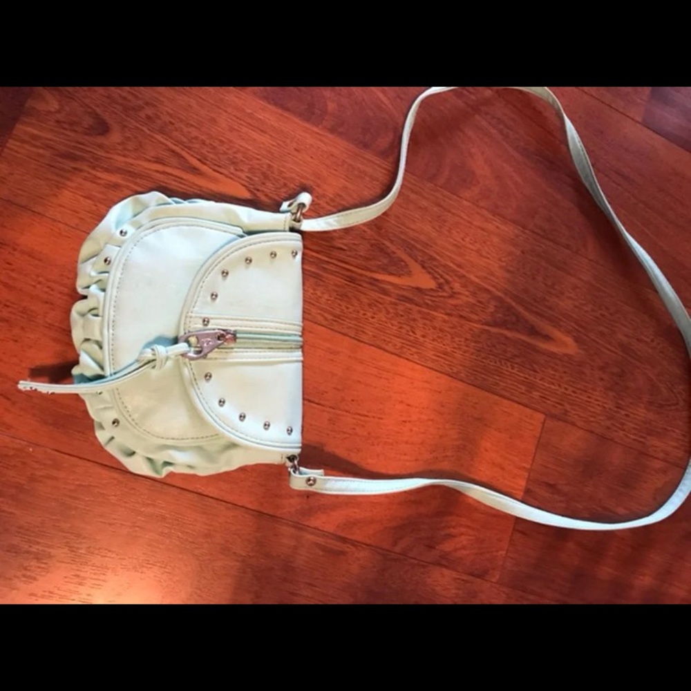 Crossbody purse